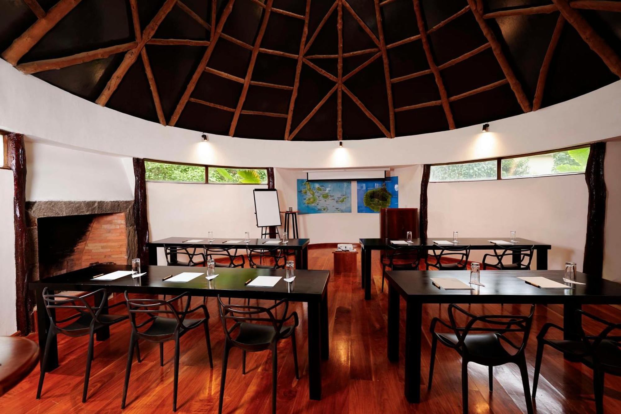 Royal Palm Galapagos, Curio Collection Hotel By Hilton Bellavista  Εξωτερικό φωτογραφία