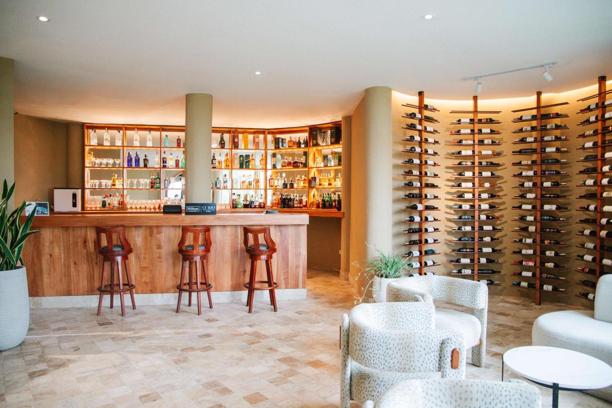 Royal Palm Galapagos, Curio Collection Hotel By Hilton Bellavista  Εξωτερικό φωτογραφία
