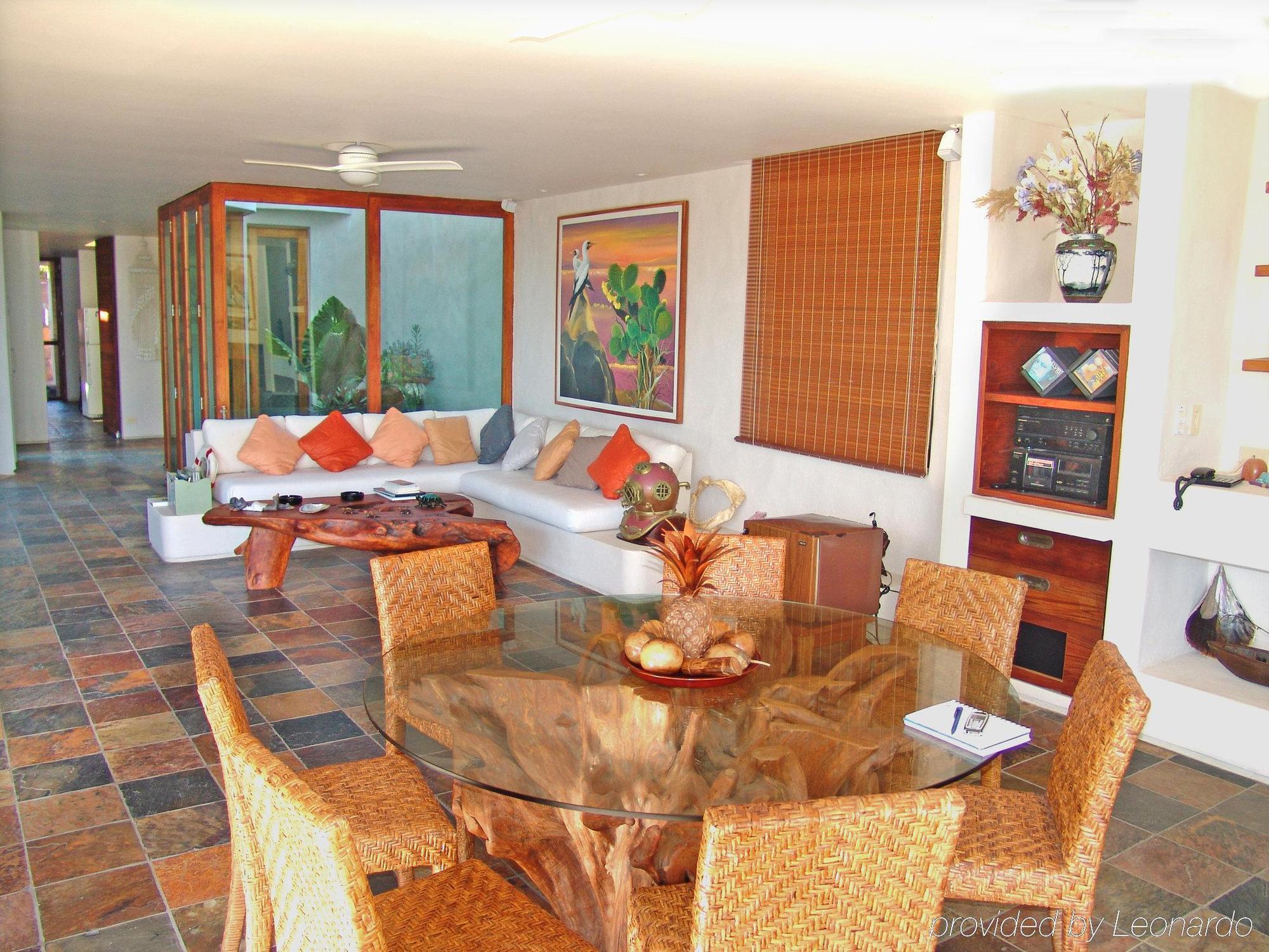 Royal Palm Galapagos, Curio Collection Hotel By Hilton Bellavista  Εξωτερικό φωτογραφία